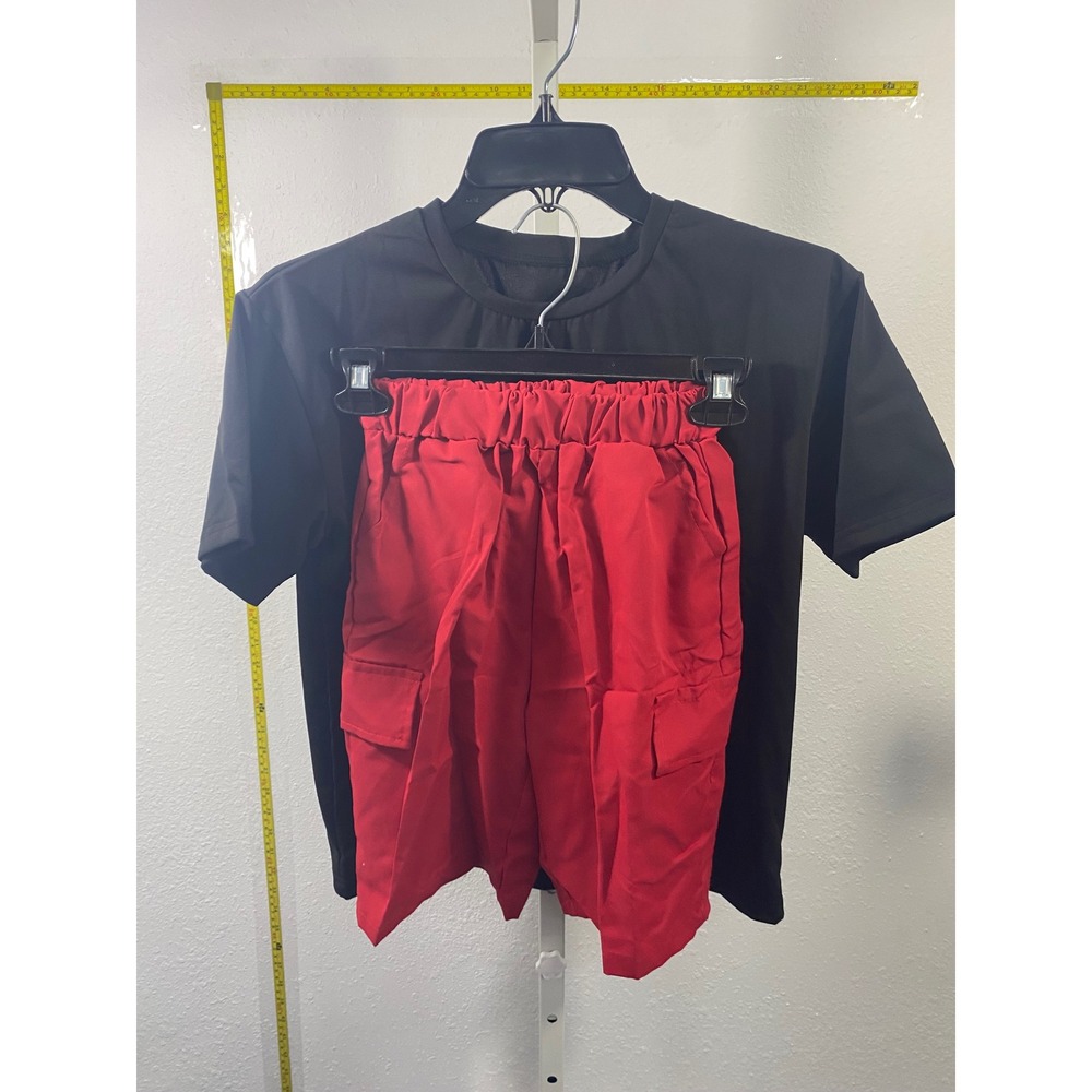 Boys Activewear Set Black T-Shirt Red Cargo Shorts Size 10Y 2 Piece Outfit